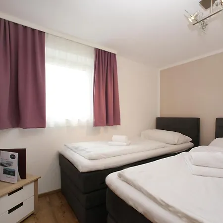 Haus Edelweiss Am 滨湖采尔