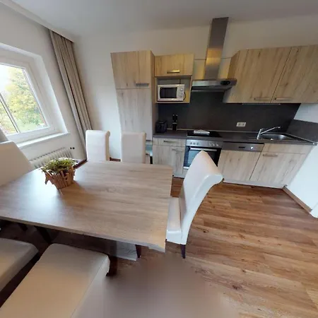 Haus Edelweiss Am شقة